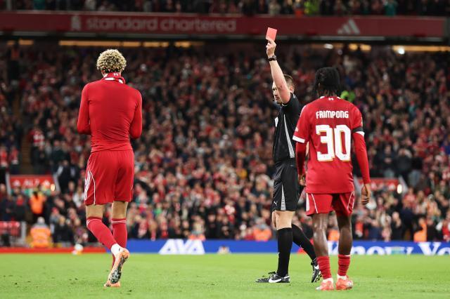 21點:【聯賽盃】伊薩尅首球,埃基蒂尅絕殺,紅軍2比1聖徒