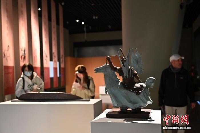 娛樂城：“廣州藝術博物院駿馬題材作品賀嵗特展”在穗開展